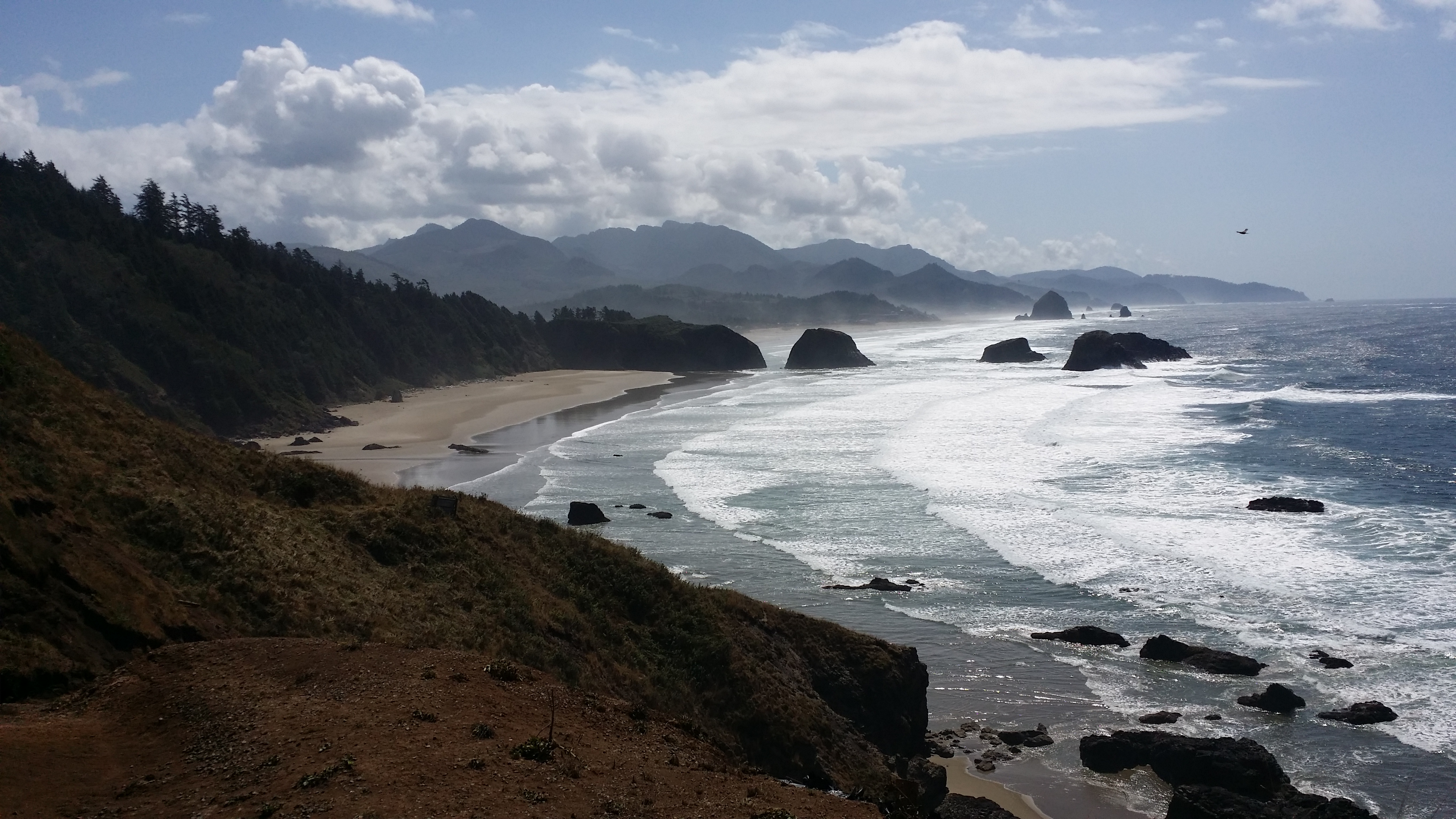 Oregon Coastal Tour (Tillamook-Cannon Beach) – Oregon Tour Experts